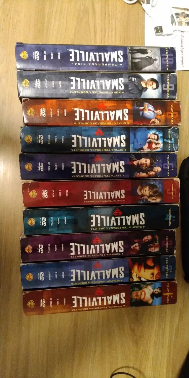 Coleção DVDs Smallville - Completo  - Foto 4