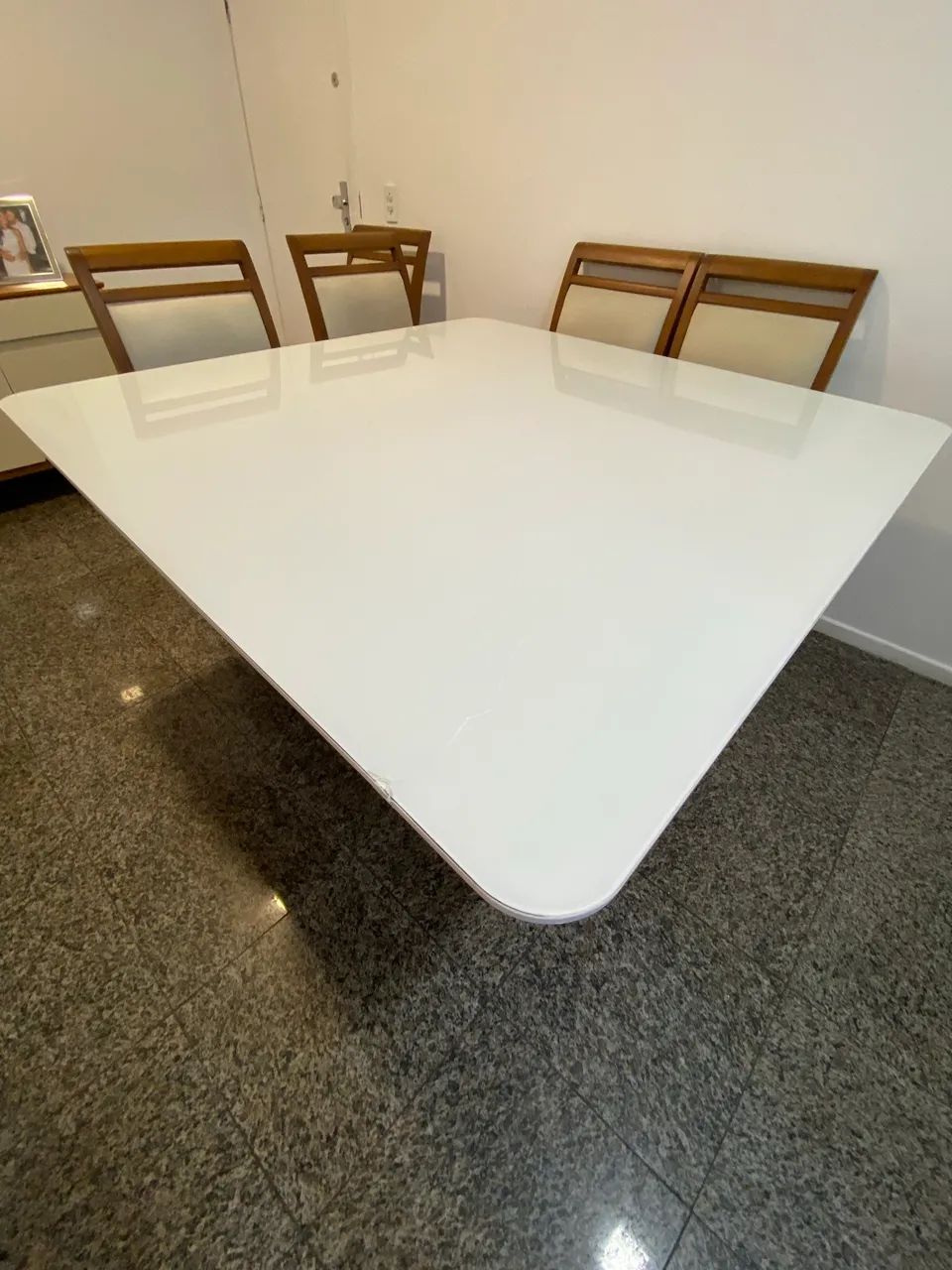 Mesa de jantar  quadrada 1,50 x 1,50 de vidro  - Foto 5