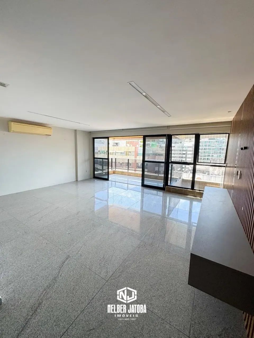 Cobertura Duplex | Edf. Ônix | 330m² | 3 Suítes - Foto 4