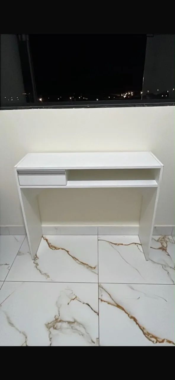 mesinha com gaveta  30 X 92 