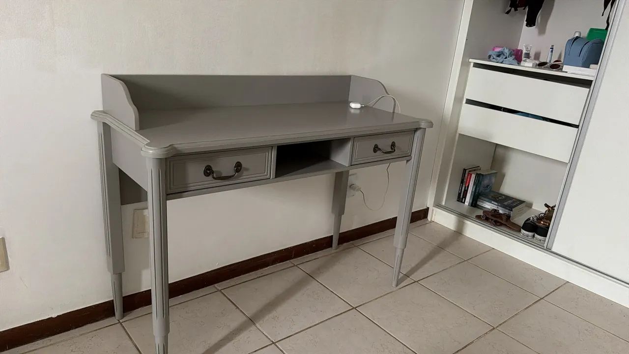 Escrivaninha  - Foto 2