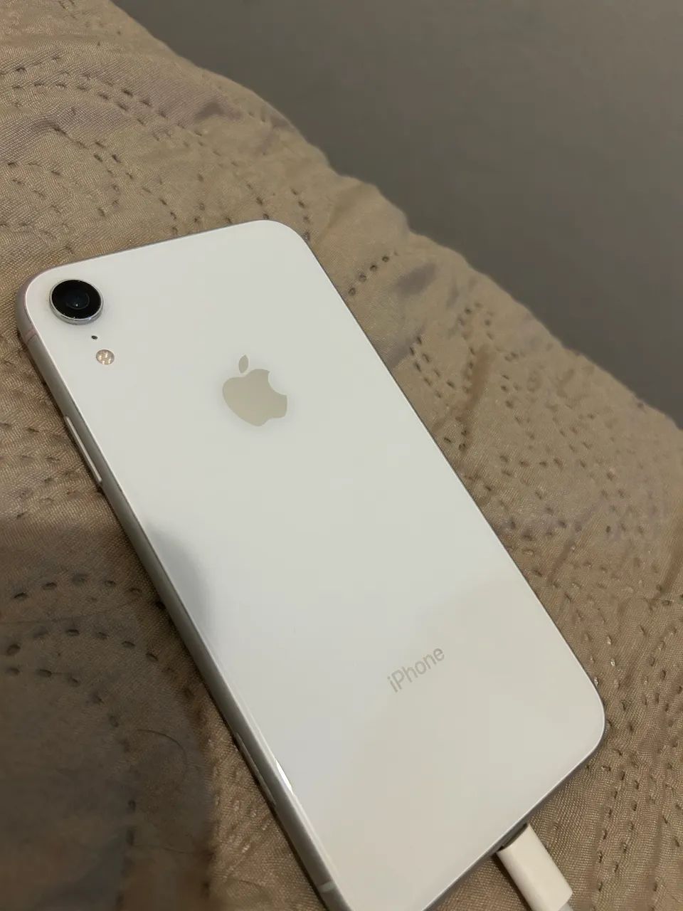 iphone XR branco 