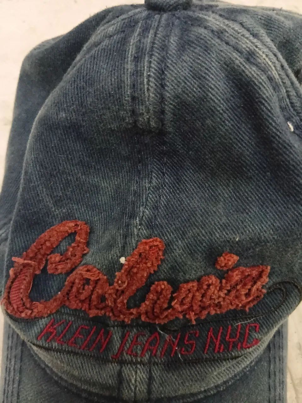 Boné jeans Calvin Klein original  - Foto 2