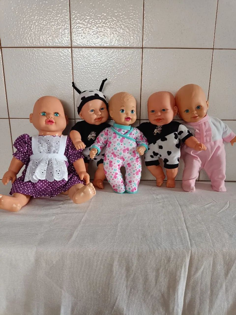 Bonecas lote com 5 