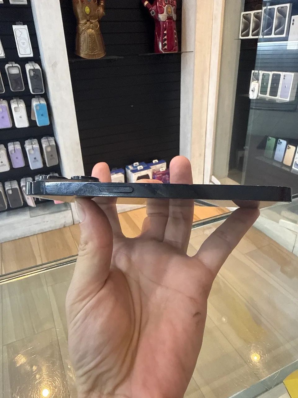 Iphone 14 pro 256 Bateria 76% todo original  - Foto 3
