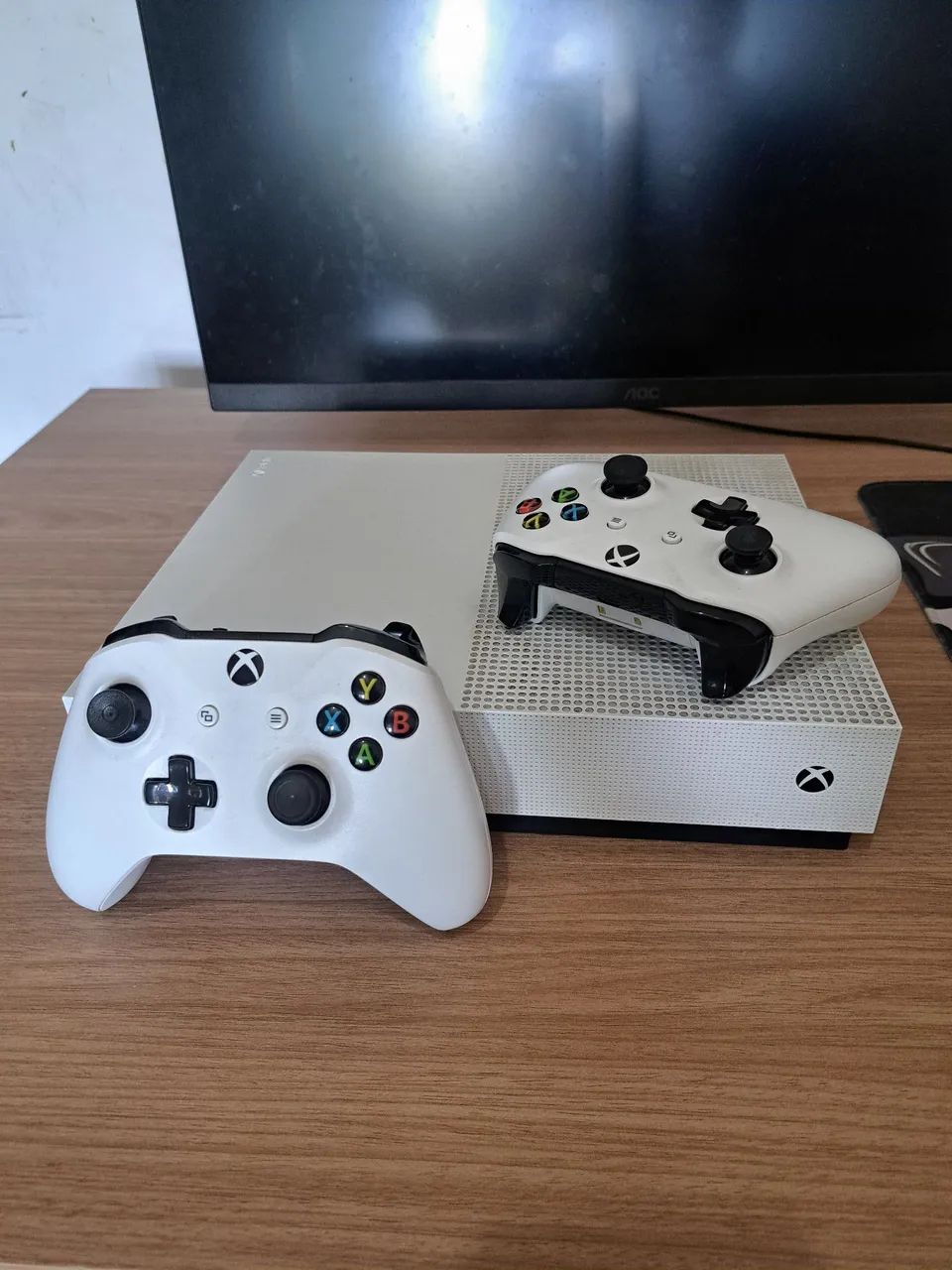 Xbox One S 1TB - Foto 2