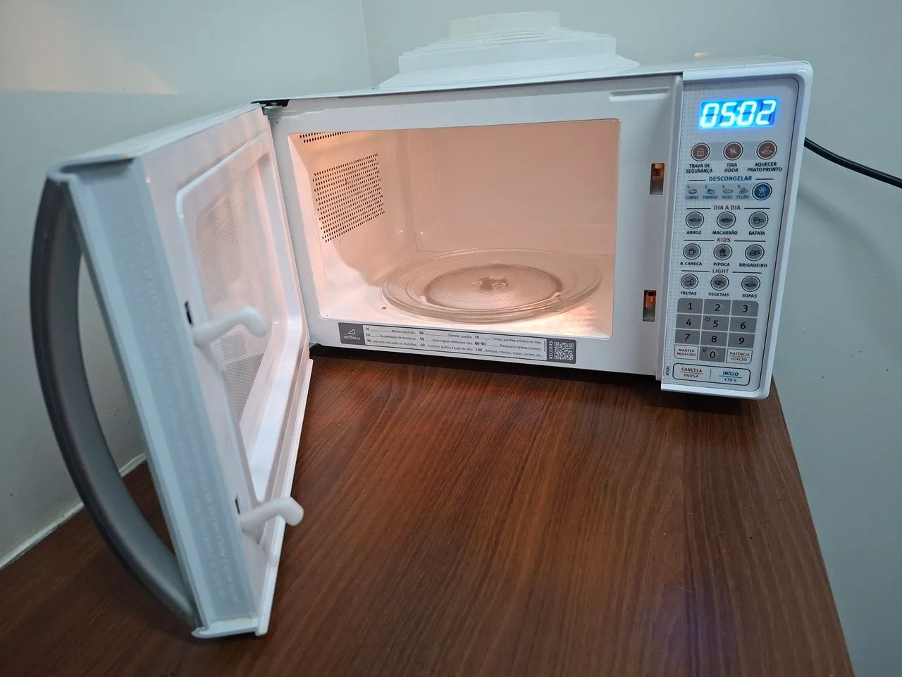 Micro-ondas Electrolux 20l - Foto 2