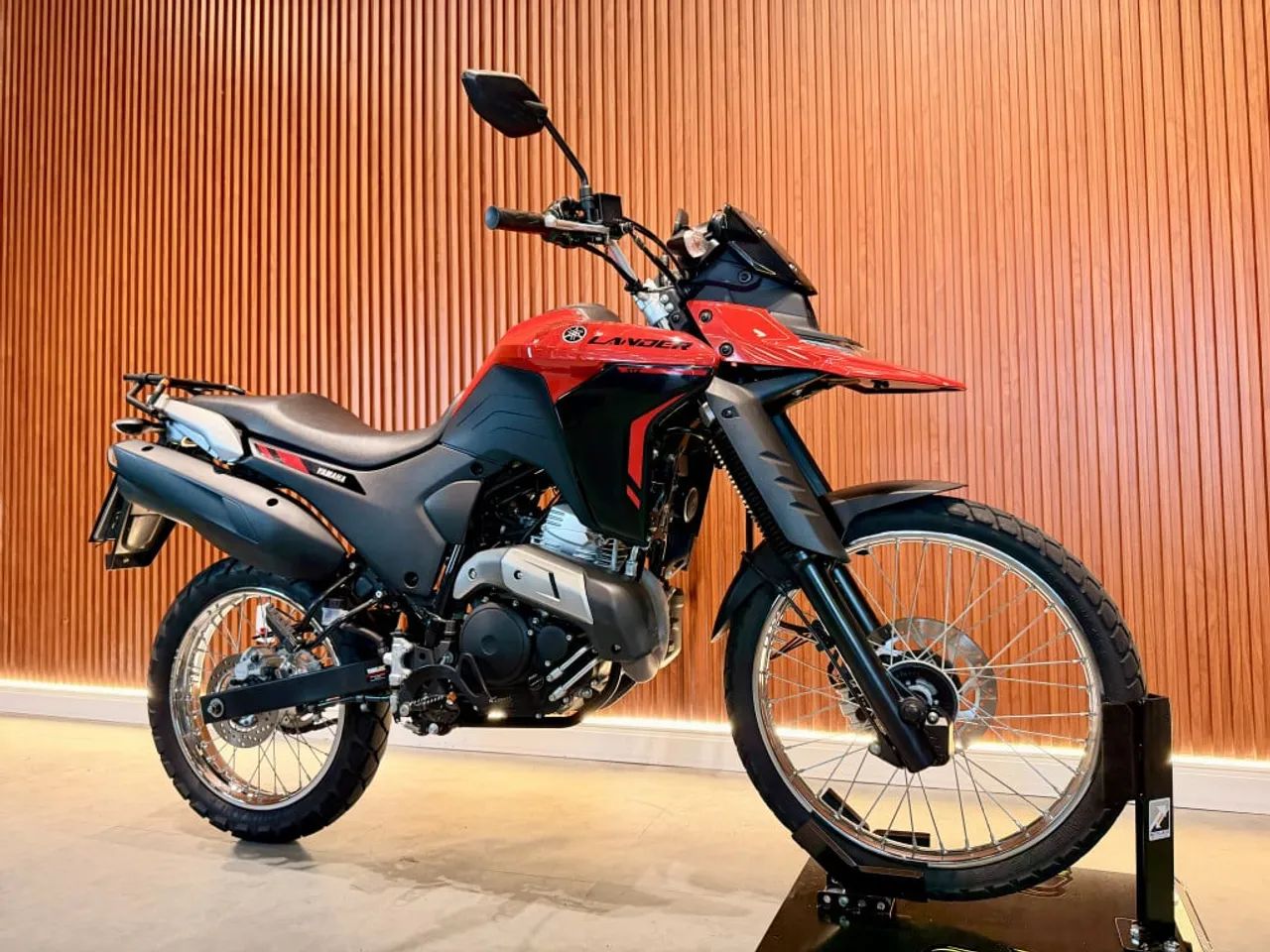 Yamaha XTZ 250 Lander