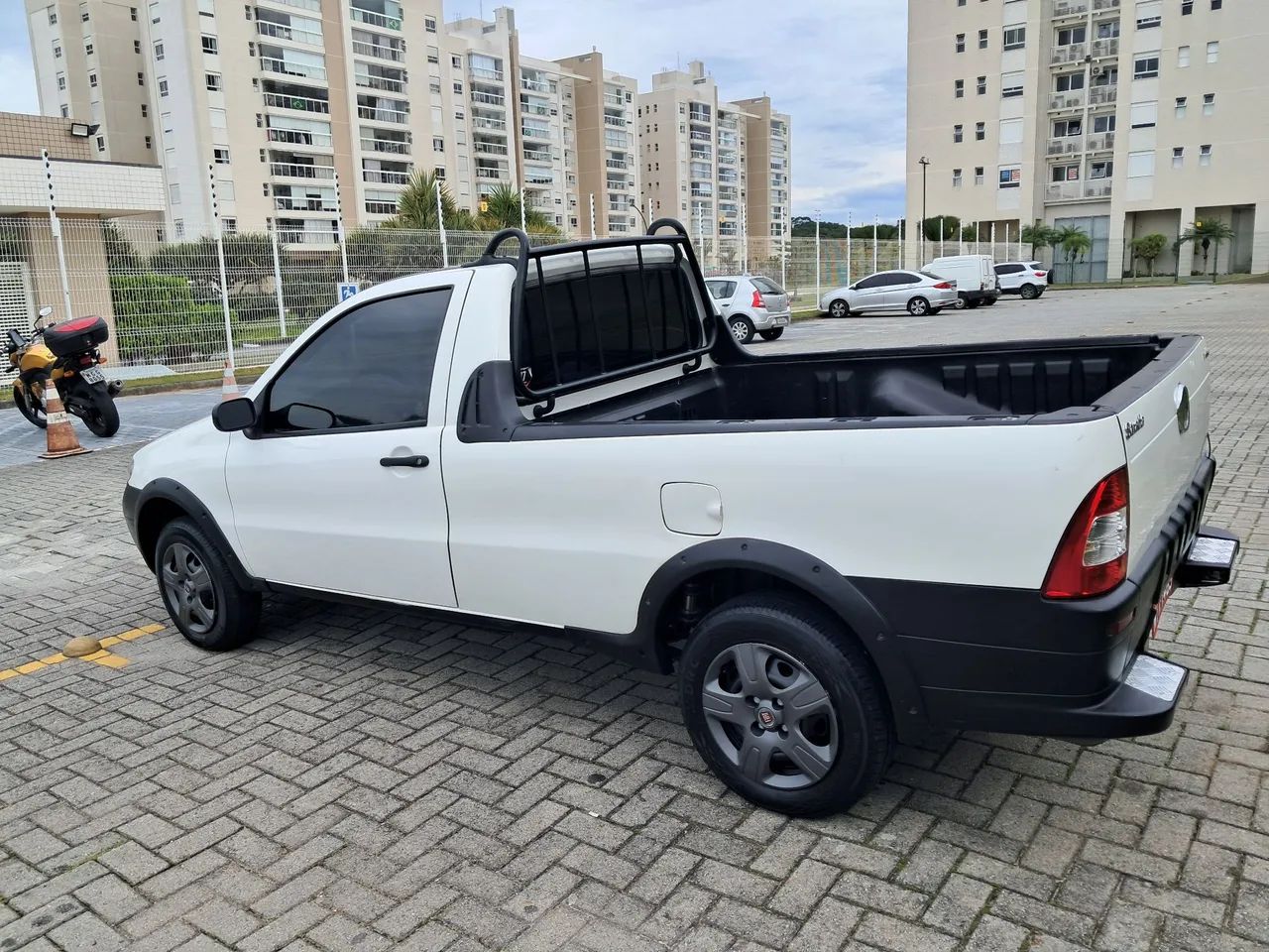 Fiat Strada 1.4 MPI Fire Flex 8V CS 2011 - Foto 4