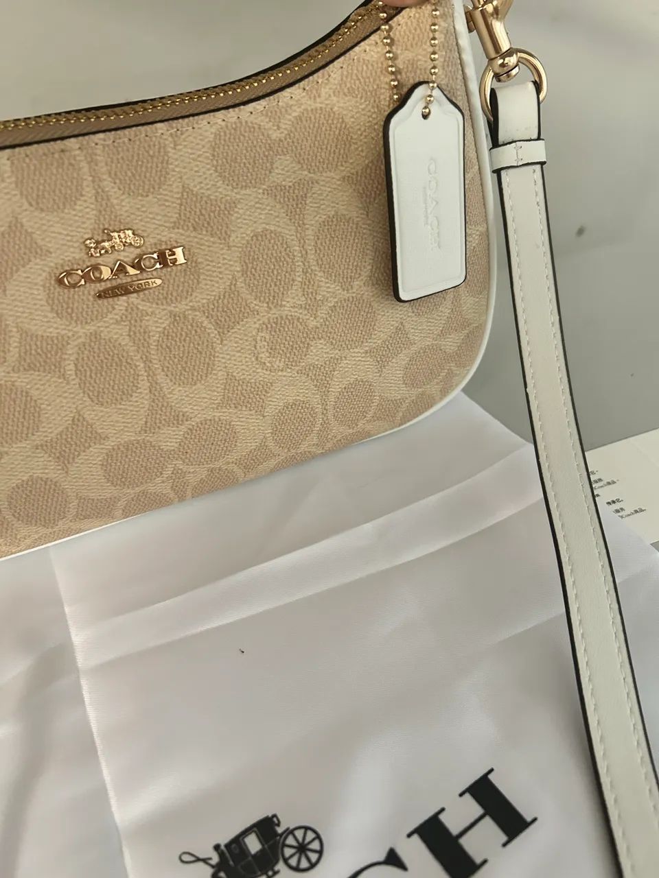 Bolsa Coach Teri bege e branco