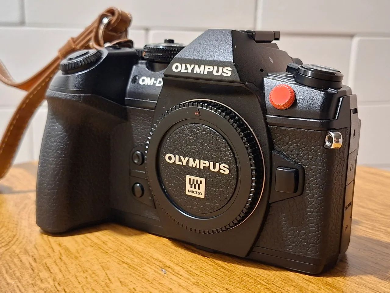 Olympus OM-D E-M1 Mark II - Foto 4