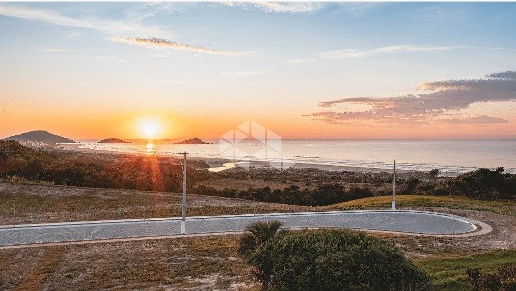 Lotes a 650m da praia e 5 minutos do centro de Imbituba, SC. - Foto 4