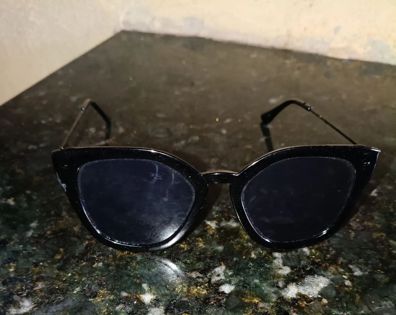 Óculos Preto Esportivo Feminino 