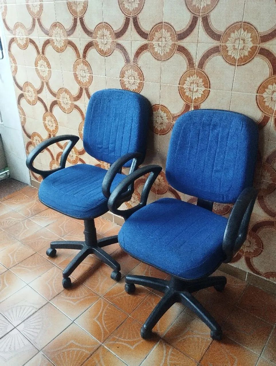 Par de cadeiras de escritório  - Foto 4