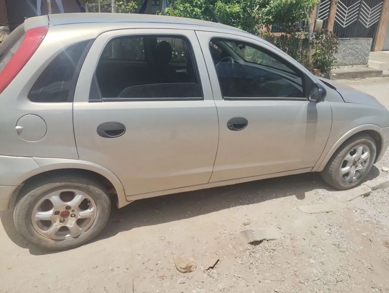 Corsa Hatch só tem ar condicionado  - Foto 2