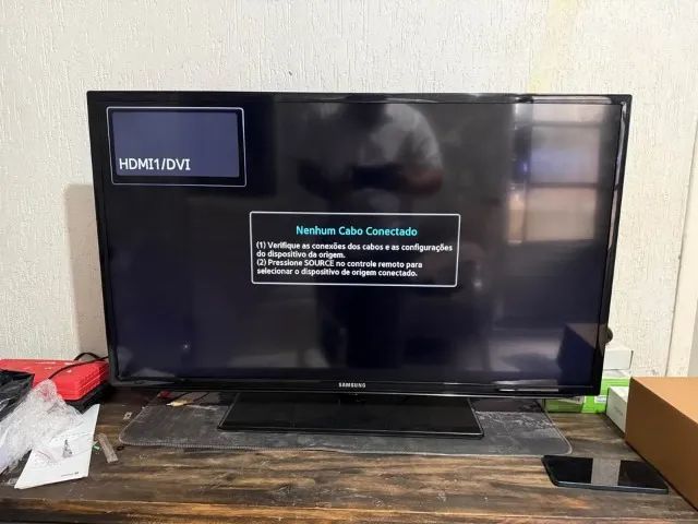 TV Samsung 40 Polegadas EH5300 Full HD LED TV