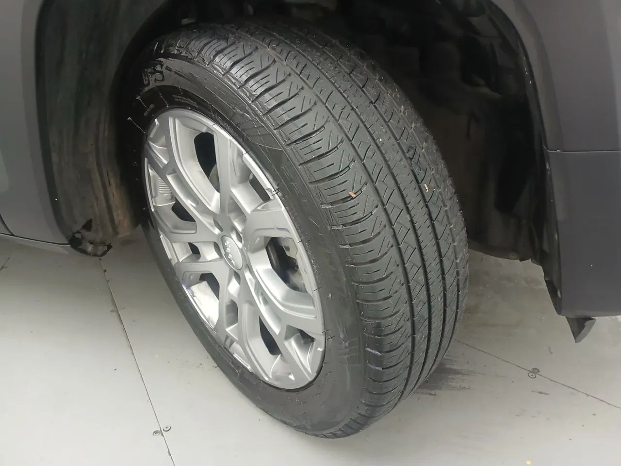 Jeep Renegade Long. T270 1.3 TB 4x2 Flex Aut., foto 13 de 18