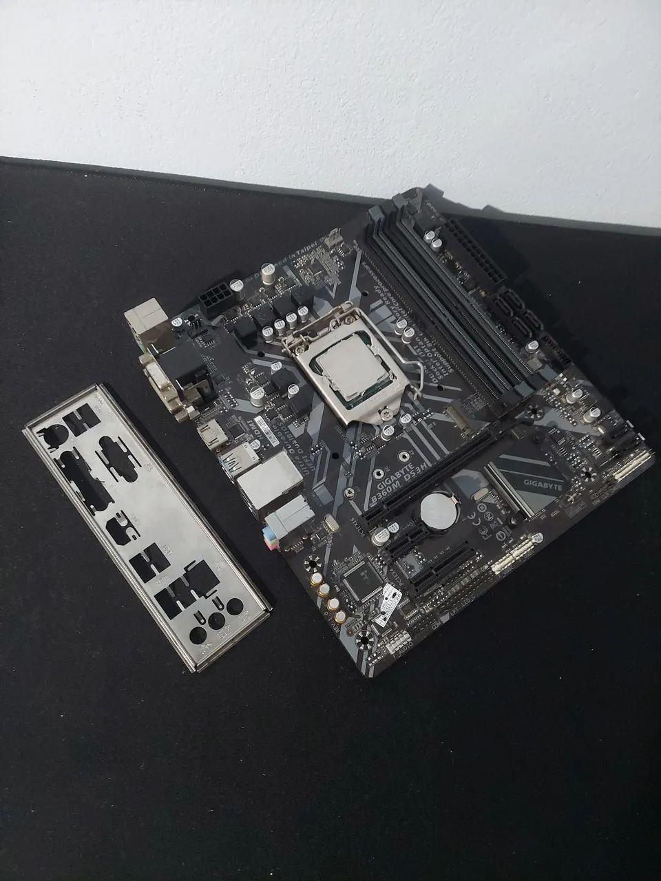 Kit I5 9400f + Placa Mãe Gigabyte B360M