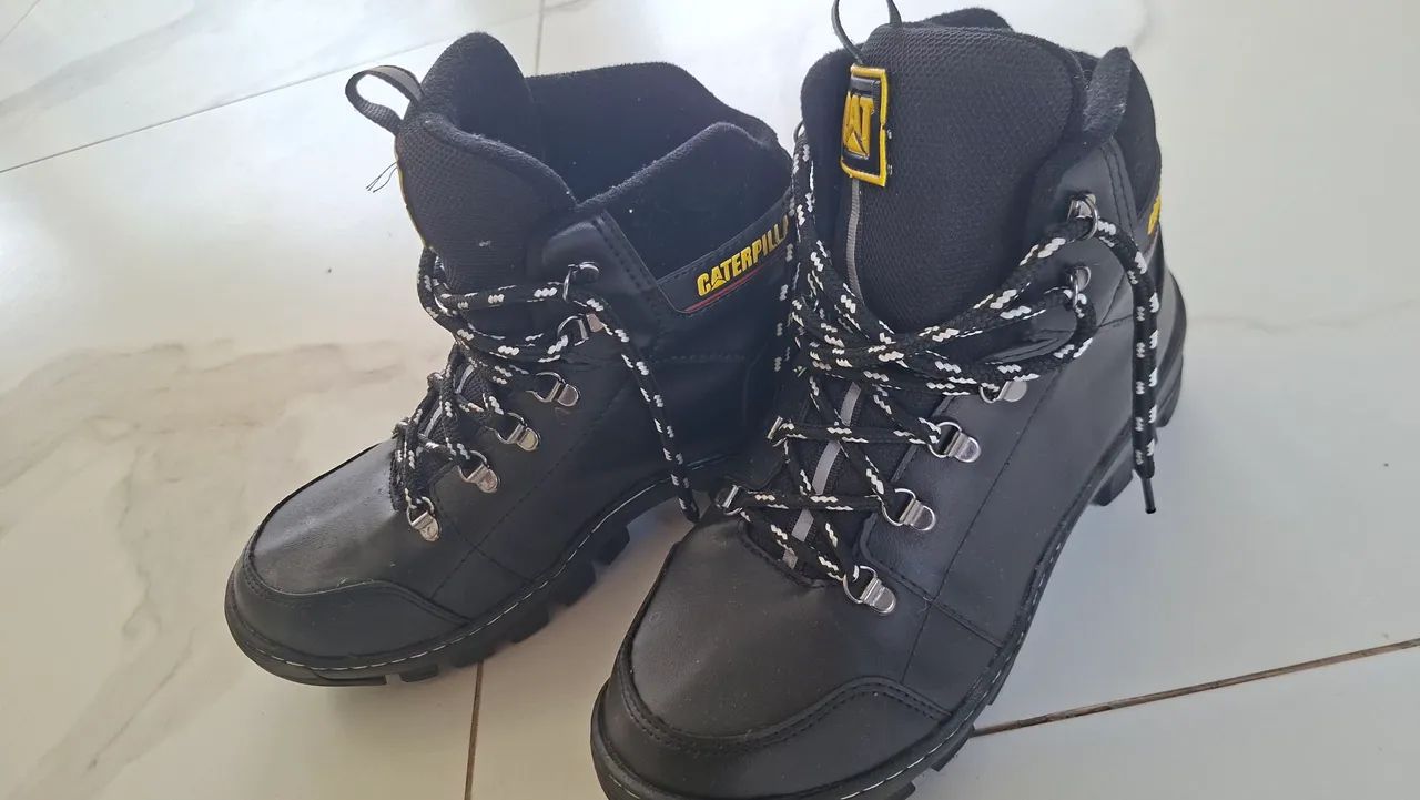 Bota Caterpillar 100,00 - Foto 2