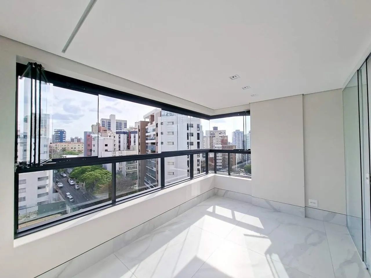 APARTAMENTO DE 4 QUARTOS COM 2 SUÍTES E 4 VAGAS NO BAIRRO SERRA - Foto 5