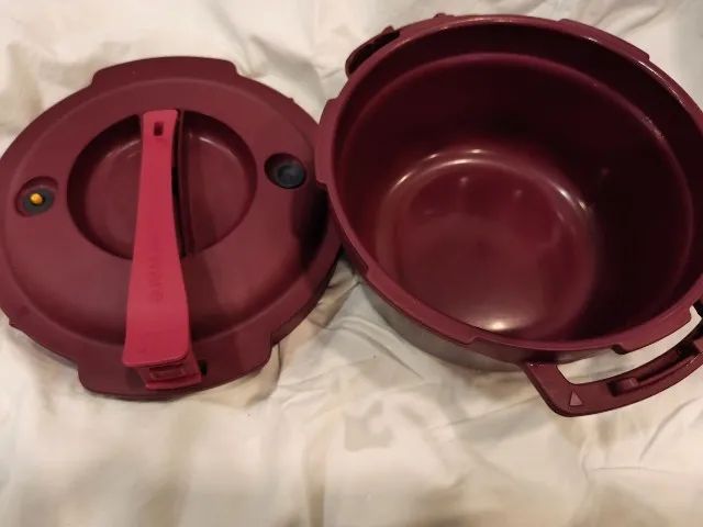 ? Panela de Pressão para Micro-ondas Tupperware (Usada) - Praticidade e Segurança! - Foto 4
