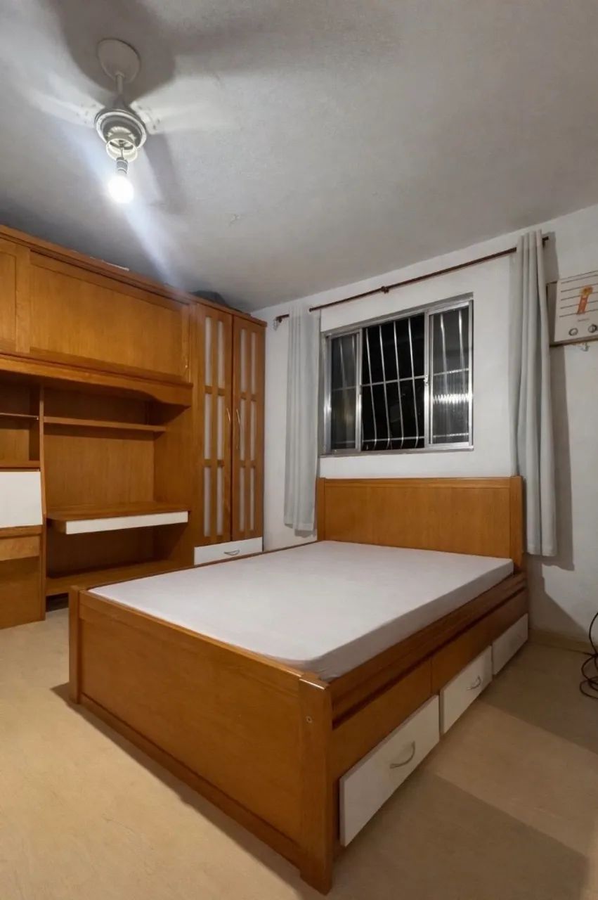 Guarda roupa com cama - móveis colonial