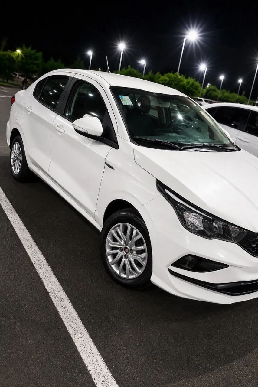 Fiat Cronos Drive 1.3 8V Flex 2020