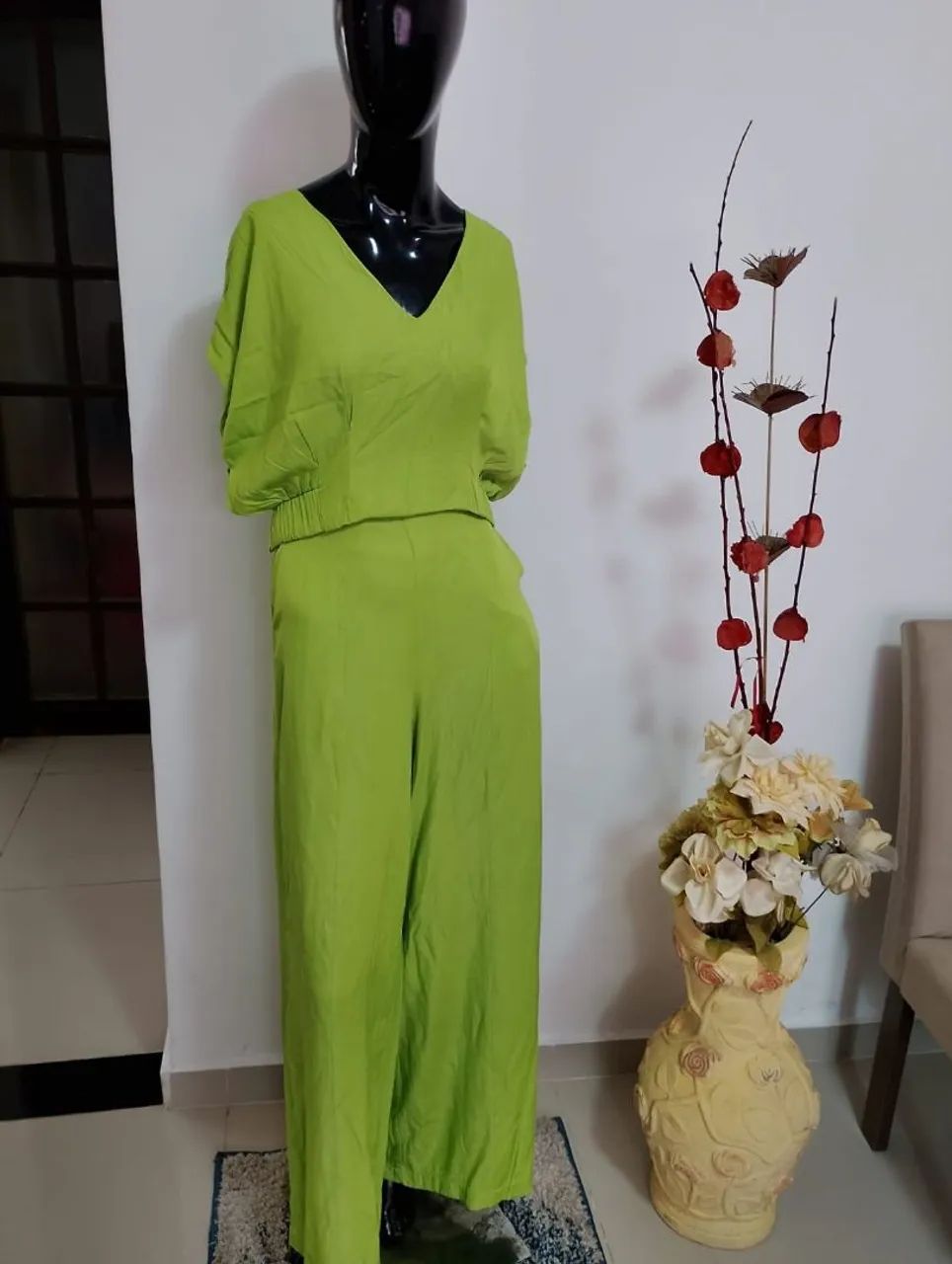 Lindo conjunto de alfaiataria na cor verde - Foto 4