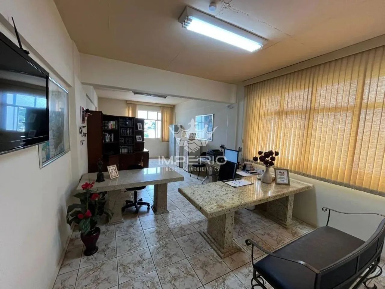 SALA COMERCIAL À VENDA  58,14M² EDIFÍCIO BENFICA | 9º ANDAR