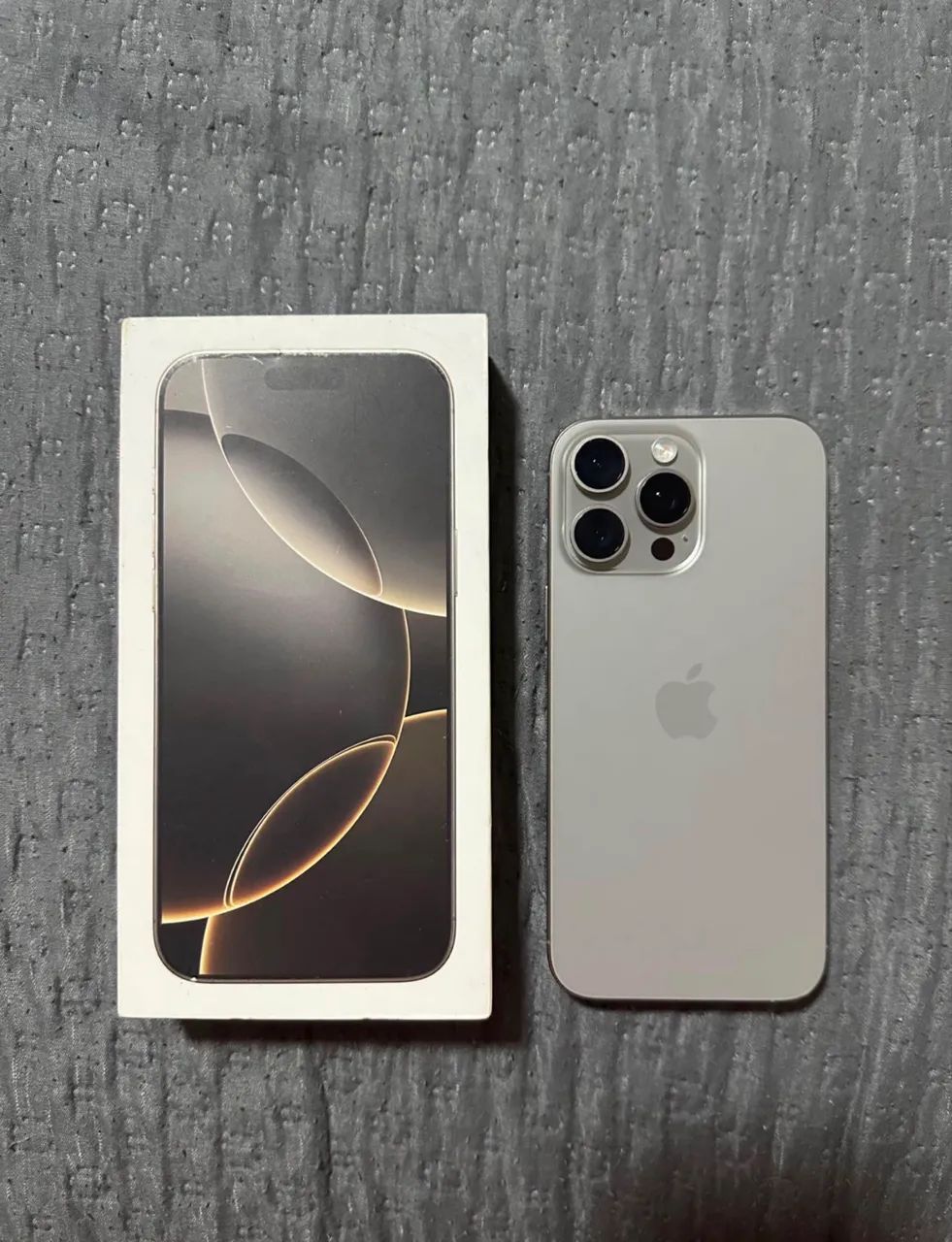 iPhone 16 Pro Max 256 Gb cinza - Foto 2