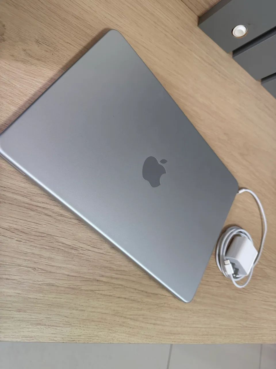 Macbook Neo 512 GB prata