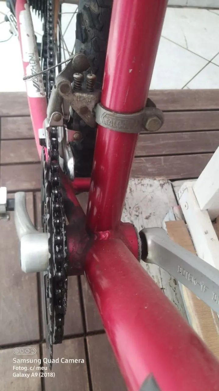 Bicicleta 18 marchas aro 29 - Foto 3