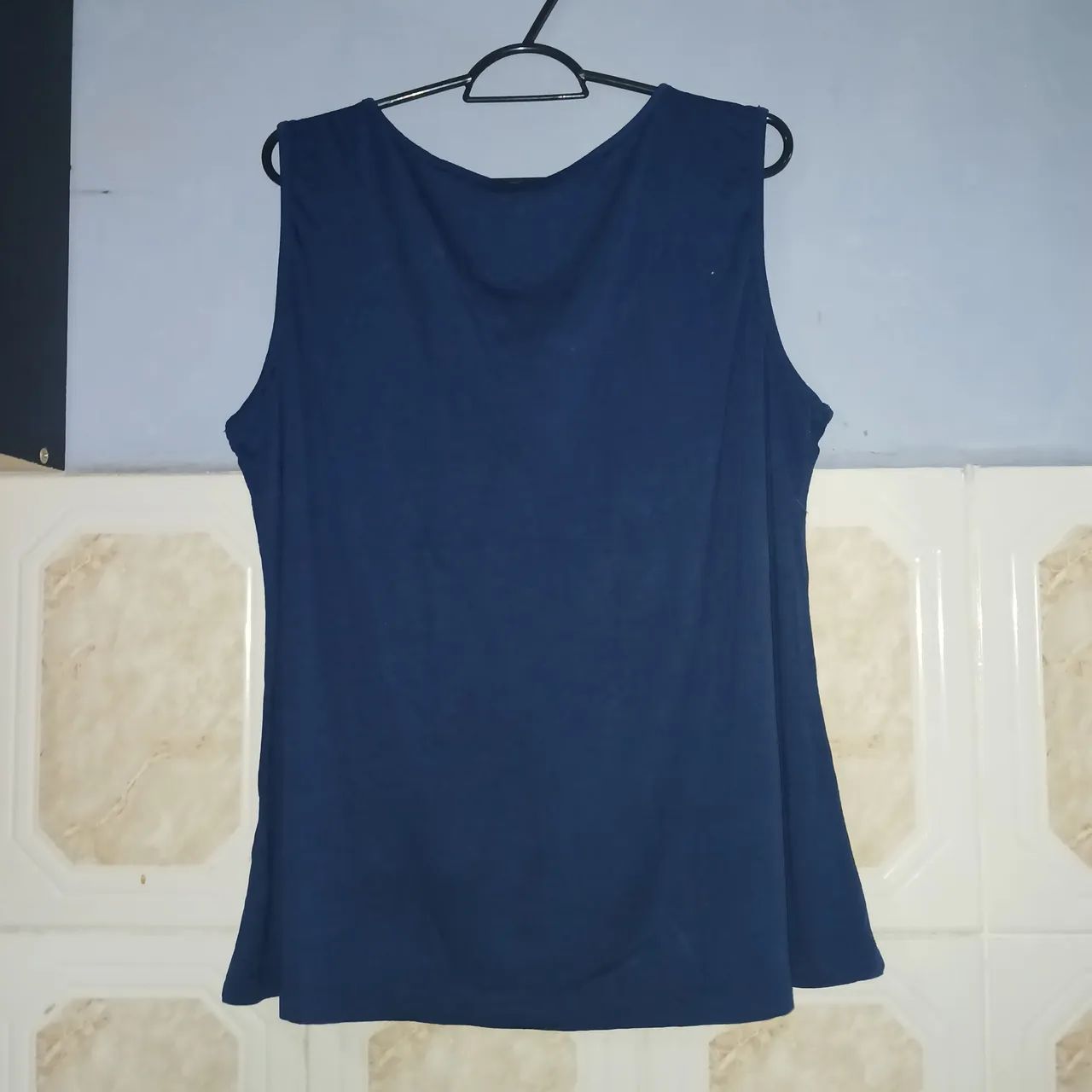 Camiseta regata azul escuro - Foto 4