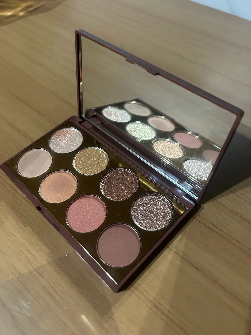 Pallete de sombra cor neutra Niina Secrets ( nova)