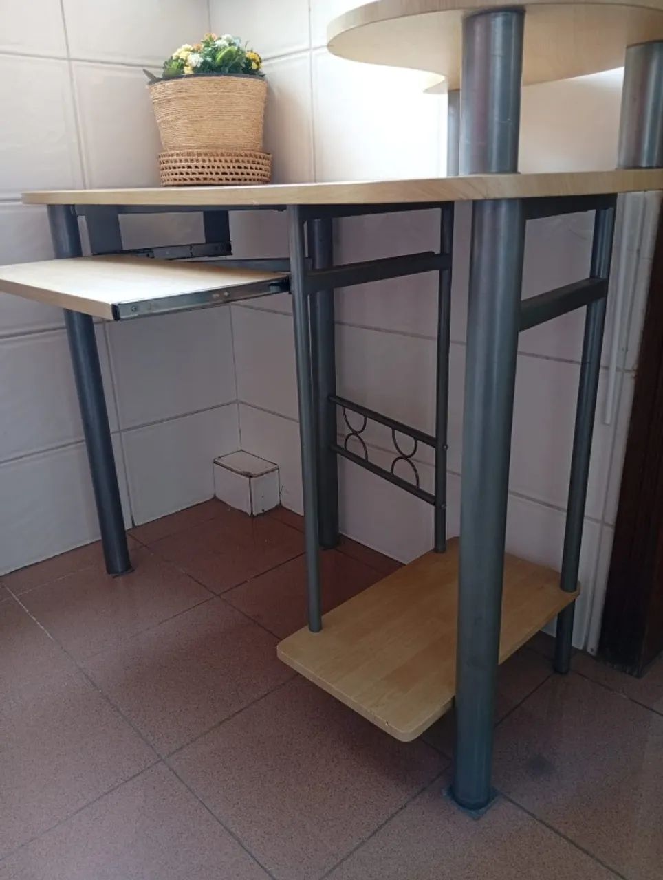 Mesa de computador - Foto 4