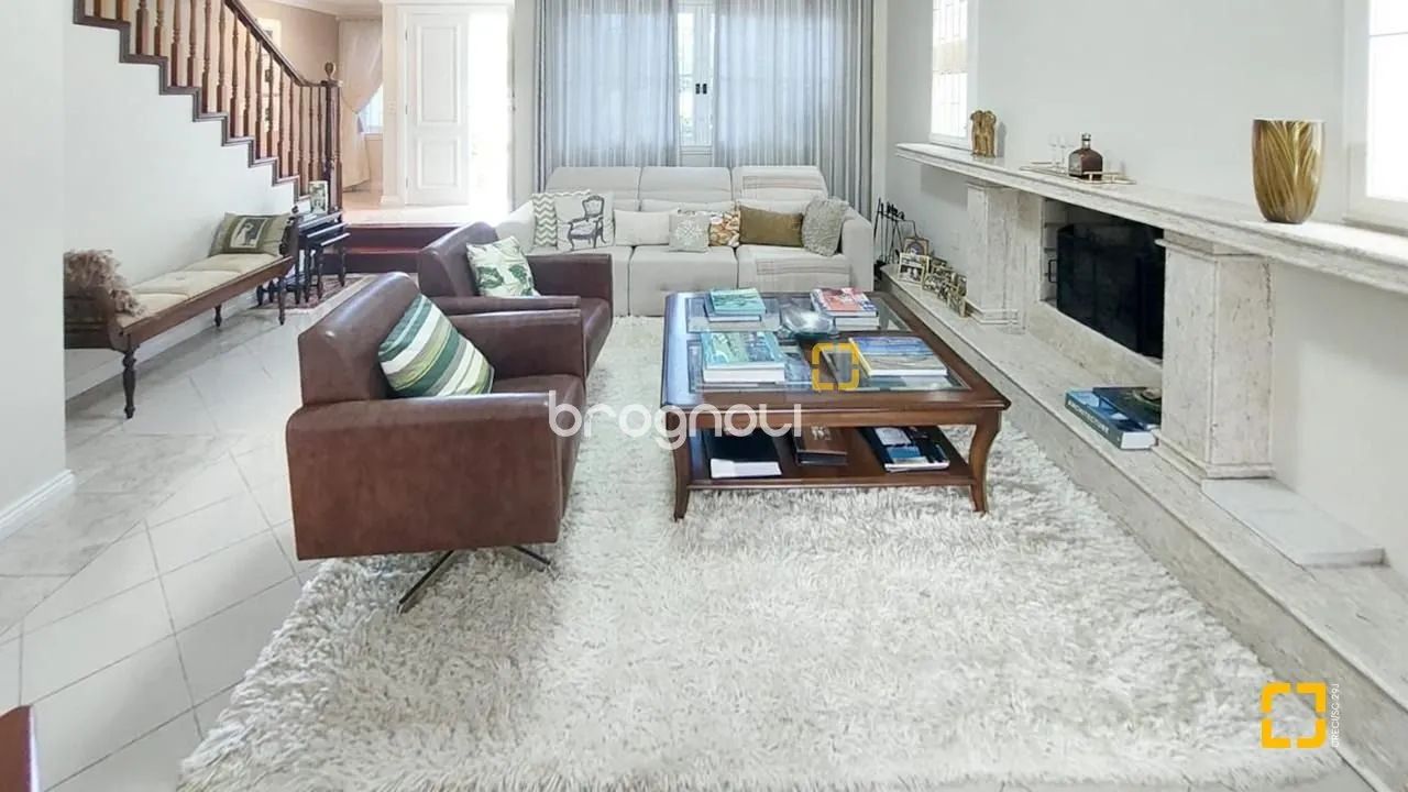 Casa 3 Dormitórios (2 suítes) no Novo Campeche em Florianópolis
