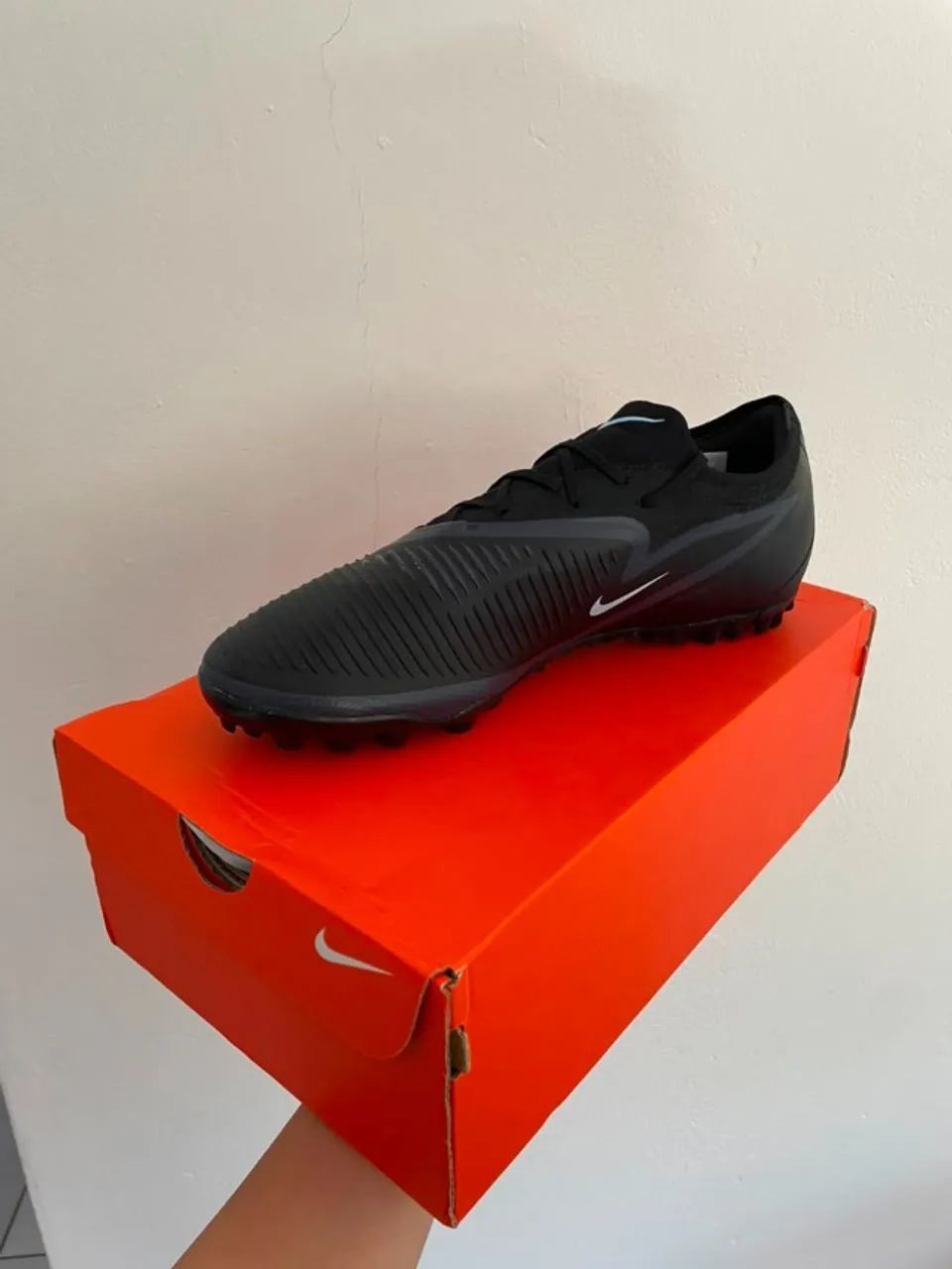 Chuteira Society Nike Phantom 6 Reactx Pro Low - Foto 4