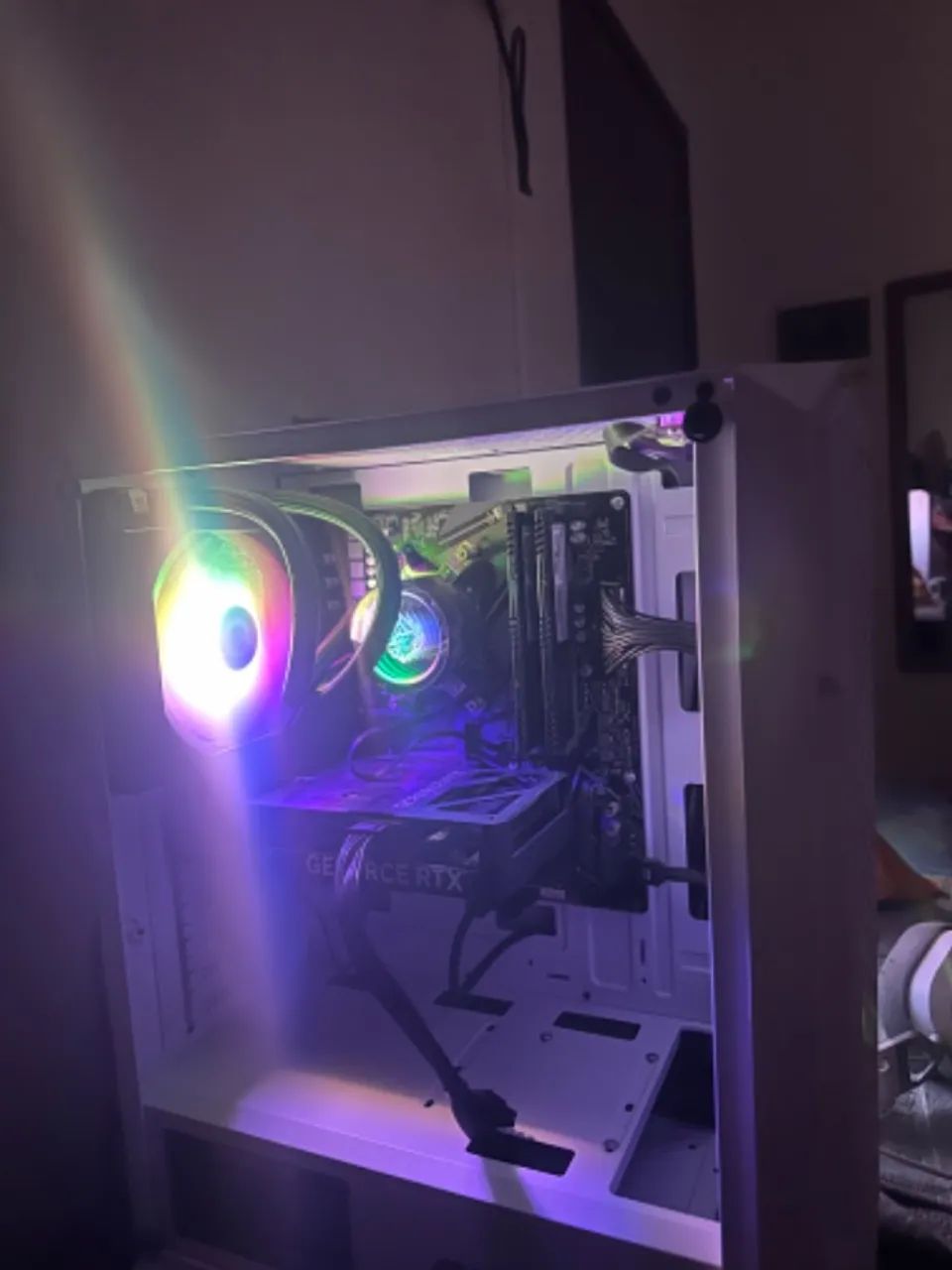 ? PC GAMER RTX 4060 + Rayzen 7 5700X - Foto 3