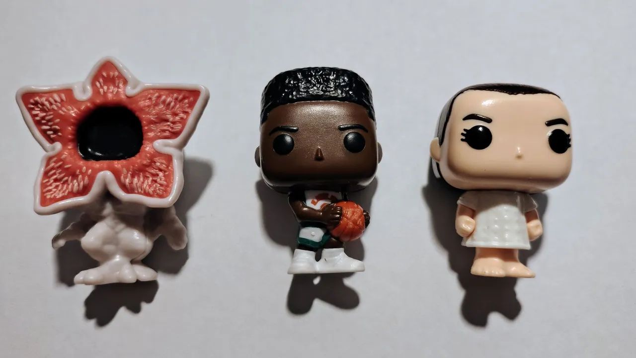 Stranger Things Kinder Lucas + Demogorgon + Onze