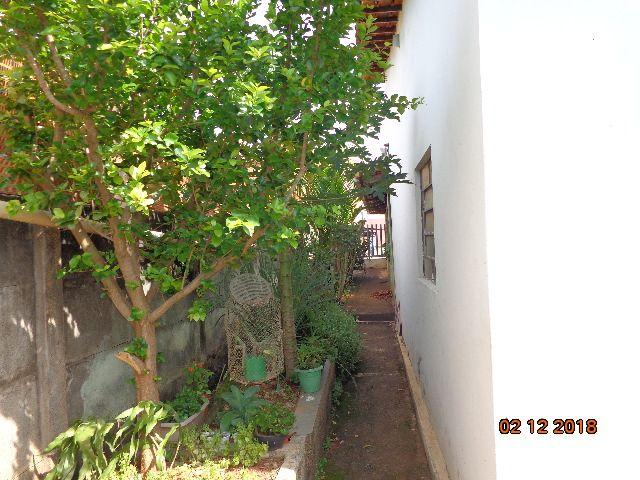 Excelente casa na Praça Danilo Macedo ( Centro Luz /MG) - Foto 14