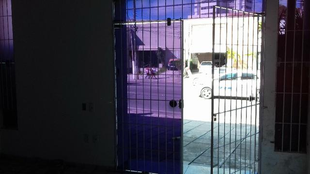 Prédio Comercial com 06 salas na Avenida Tomás Espíndola, Farol - Foto 8