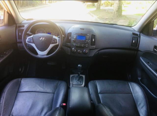 Hyundai I30 2011 automático prata - Foto 8