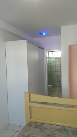 Apartamento na praia do calhau 02 quartos - Foto 4