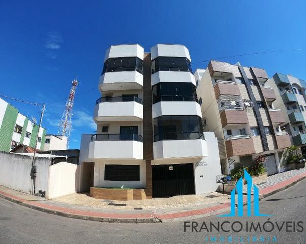 02 Quartos excelente estado de conservação na Praia do Morro