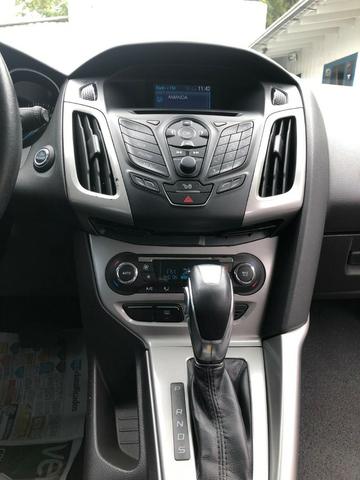 Ford Focus Hatch SE Plus 2014 - Foto 11