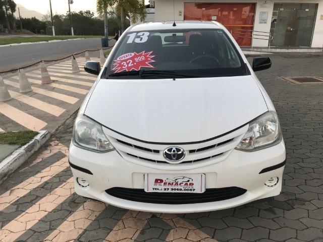 Toyota etios 1.3 xs 2013 unico dono - Foto 3