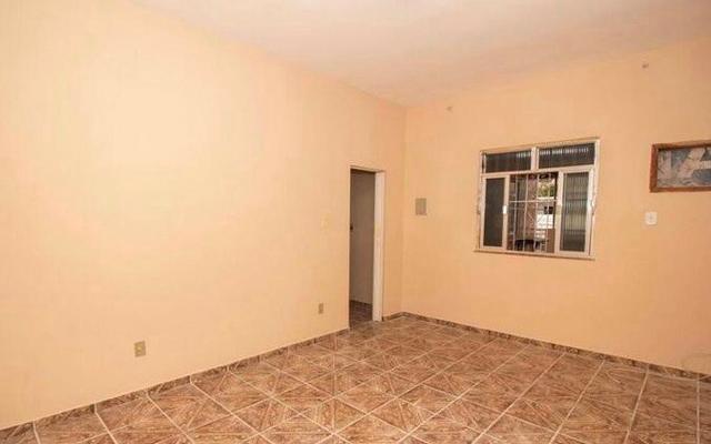 Excelente casa grande, 2 quartos,varanda, terraço - Foto 3