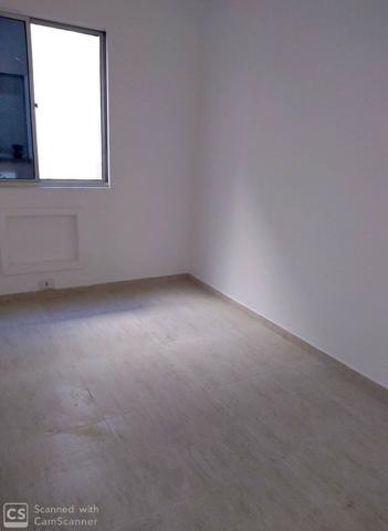 Apt Reformado 2 quartos - Eng. de Dentro - Foto 8
