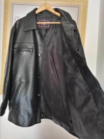 jaqueta de couro tipo blazer