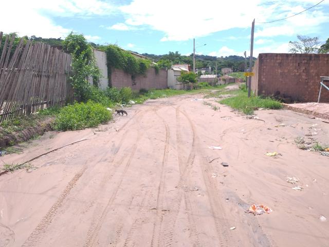 Vendo um terreno